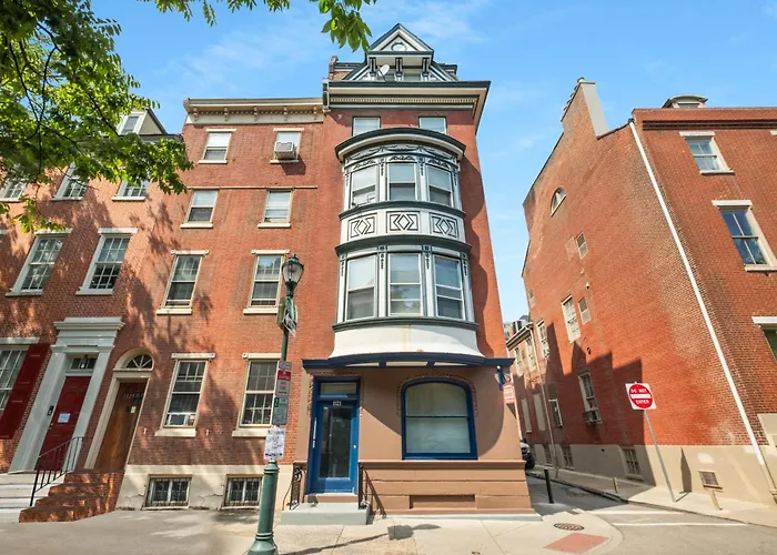 Deluxe Flat In Center City